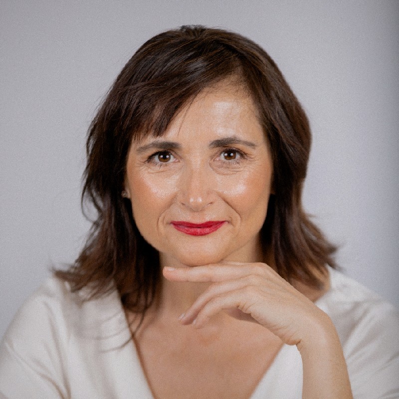 Carmen Méndez de Castro